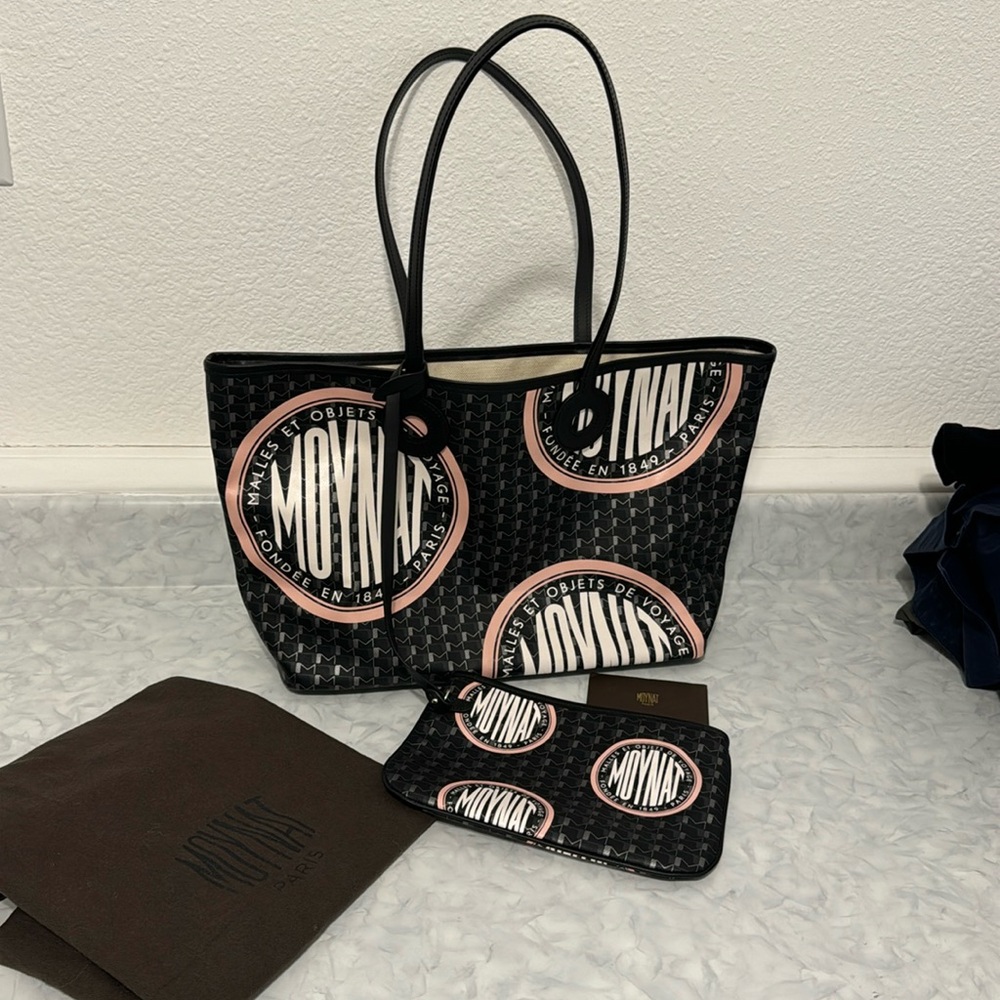 Moynat Women's Oh! Tote Medaillon